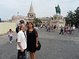 2013-08-20-BUDAPEST-Erzsi+Mari a Halaszbastyanal